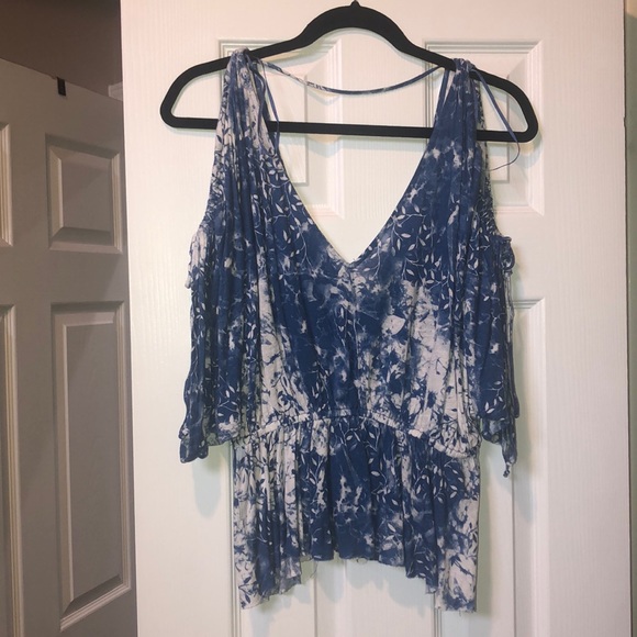 Free People top - Picture 2 of 3